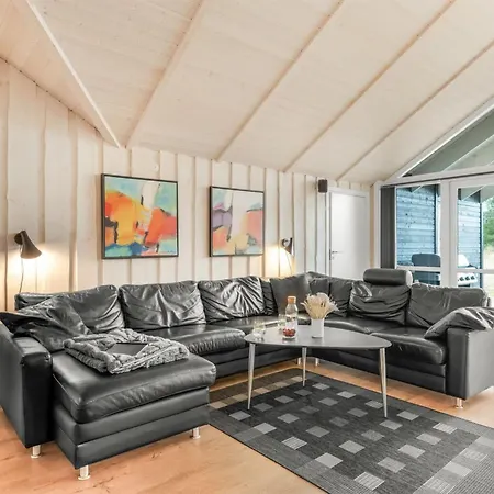 Jeldrik - 1-5km From The Sea By Interhome