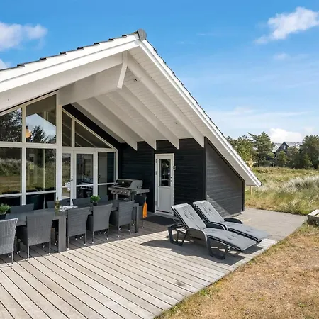 Jeldrik - 1-5km From The Sea By Interhome Blåvand